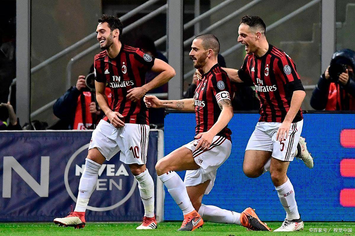 半场战报：莱切2-0都灵，班达建功，拉萨纳-库利巴利破门（半场快讯：莱切2-0领先都灵，班达、拉萨纳-库利巴利相继破门）