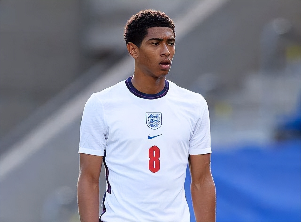 曼城掌控比赛节奏如艺术（曼城将比赛节奏雕琢成艺术）