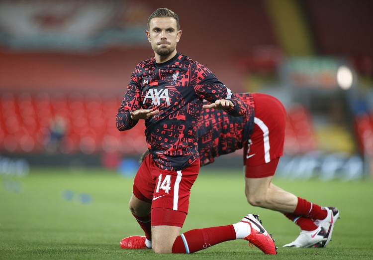 德天空：拜仁17岁小将伦纳特-卡尔将首次入选德国U21大名单（德媒：拜仁17岁新星伦纳特-卡尔首次被征召进入德国U21大名单）