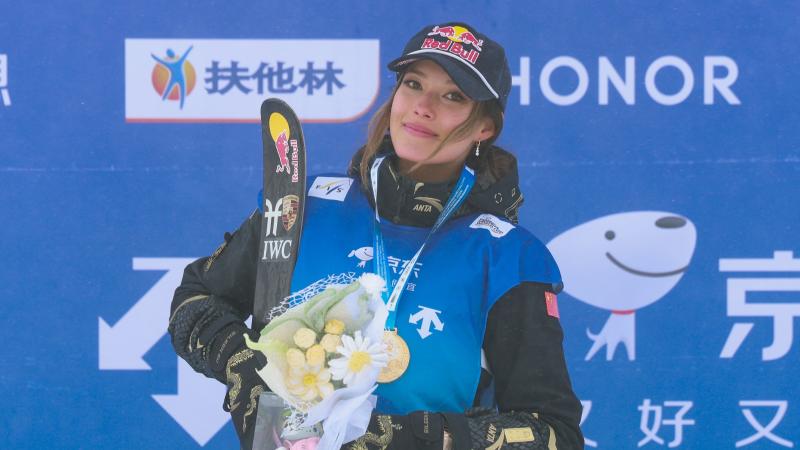 首届梅西杯于今日在迈阿密拉开帷幕，梅西本人亲自出席开幕式（首届梅西杯今日在迈阿密启幕，梅西亲临开幕式）