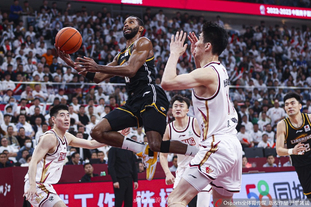 帕福斯前锋：大卫-路易斯的技术没下降，是许多队友的导师（帕福斯队前锋：大卫-路易斯技术未下滑，是许多队友的导师）