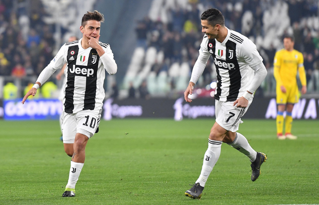 弗拉门戈提前一轮巴甲夺冠，连发多条社媒嘲讽帕尔梅拉斯（弗拉门戈提前一轮加冕巴甲，社媒连番嘲讽帕尔梅拉斯）