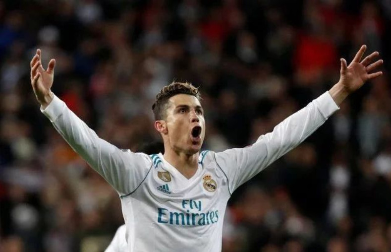 曼城赛季目标直指三冠王（曼城本季剑指三冠王）